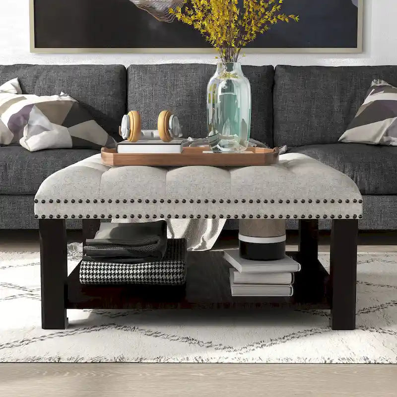 Pouffe de salon rectangulaire capitonné en lin avec clous décoratifs et rangement